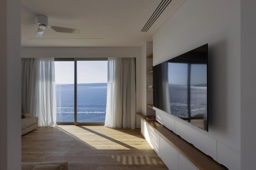 Kreta, Plaka bei Chania: Luxuriöse Villa am Meer mit Panoramablick zum Verkauf