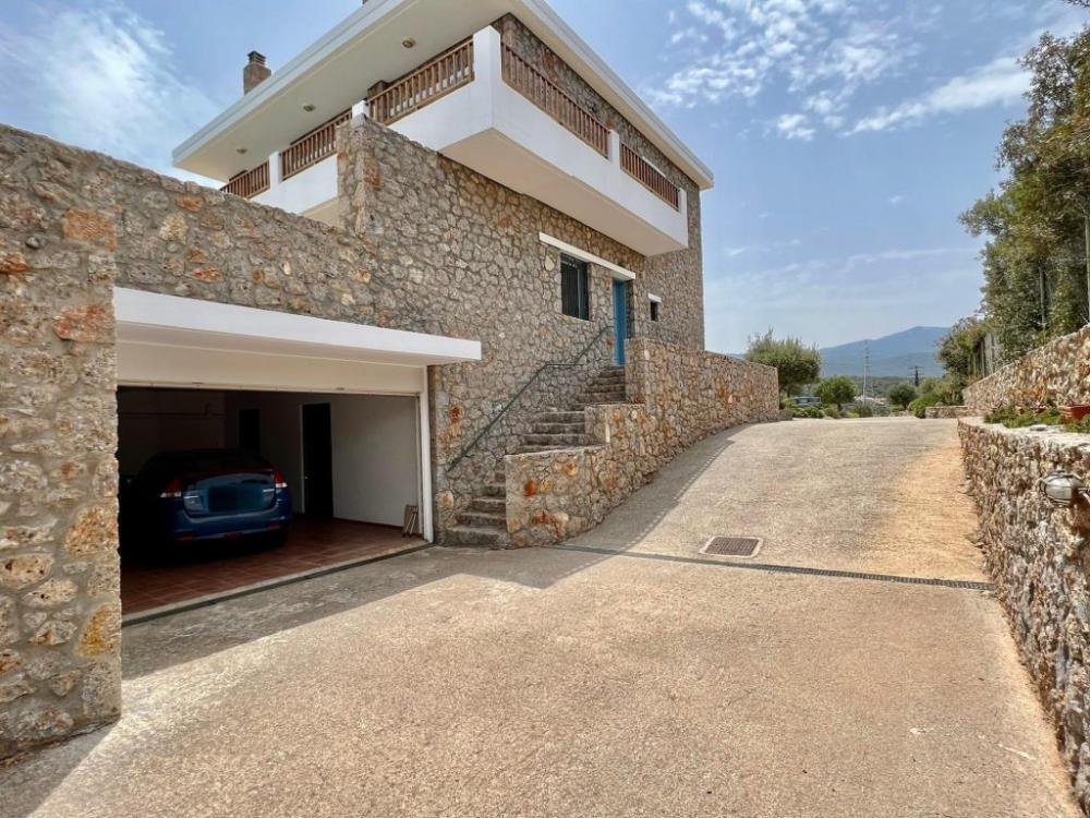 Kreta, Vathi: Steinvilla mit wunderschönem Pool und Meerblick zu verkaufen