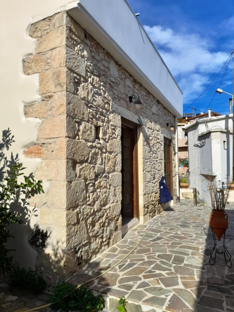 Ostkreta, Traditionelles Steinhaus mit Meerblick zu verkaufen