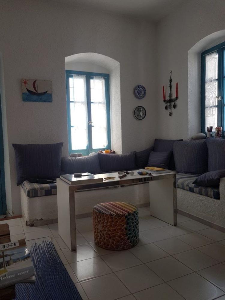 Kreta, Limnes: Charmantes Dorfhaus mit schönem Innenhof und Terrasse zu verkaufen