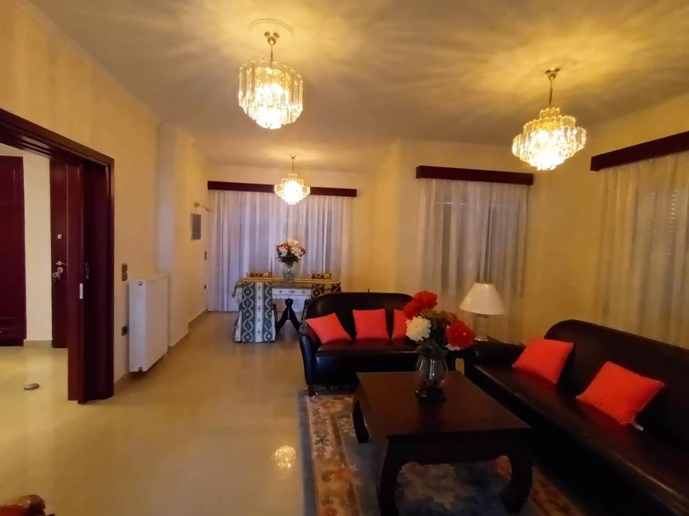 Villa mit vier Schlafzimmern zum Verkauf in Agios Onoufrios Chania