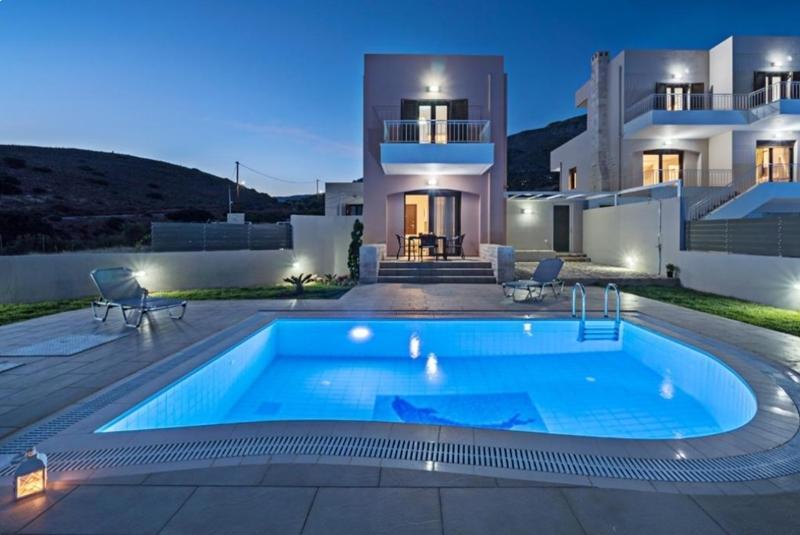 Kreta - Zwei freistehende Häuser mit Meerblick in Triopetra