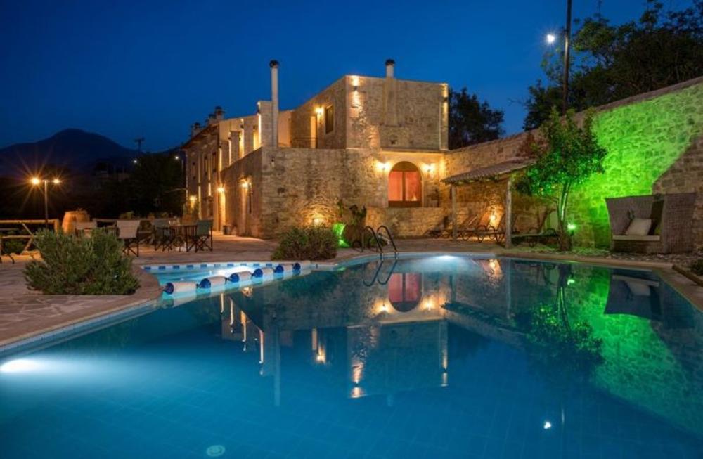 Kreta, Zouridi: Renoviertes Steinhaus aus dem 19. Jahrhundert mit Pool zu verkaufen