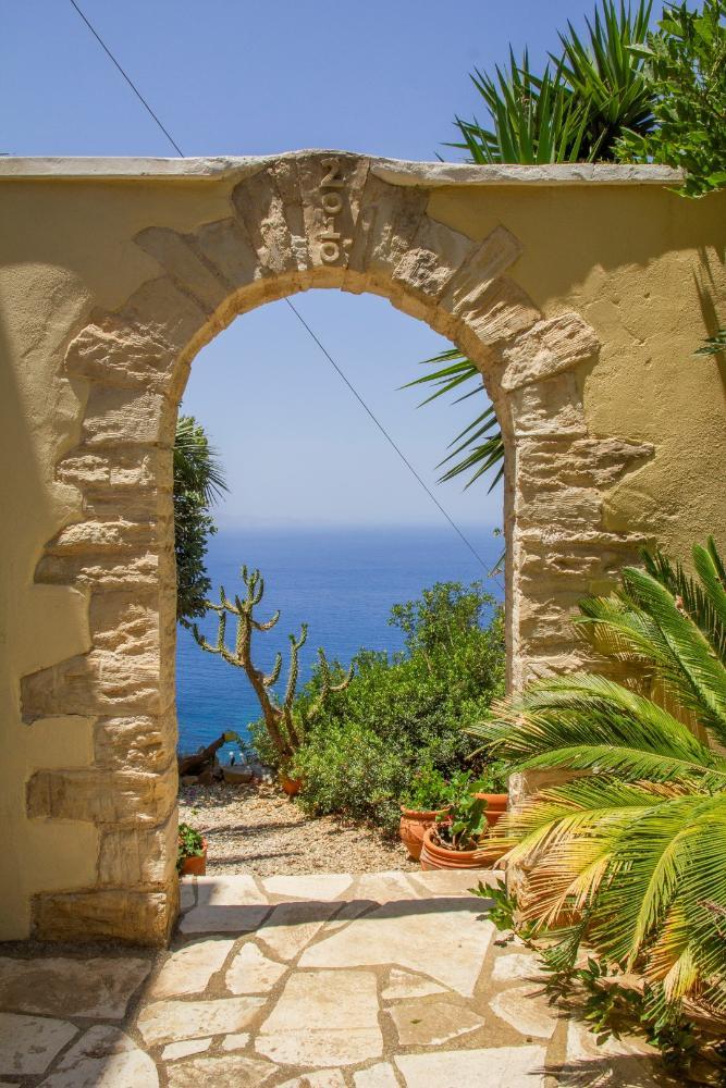 Crete, Ravdoucha: วิลล่าตระการตาพร้อมวิวทะเลแบบไร้สิ่งกีดขวางสำหรับขาย