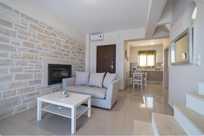 Kreta - Zwei freistehende Häuser mit Meerblick in Triopetra