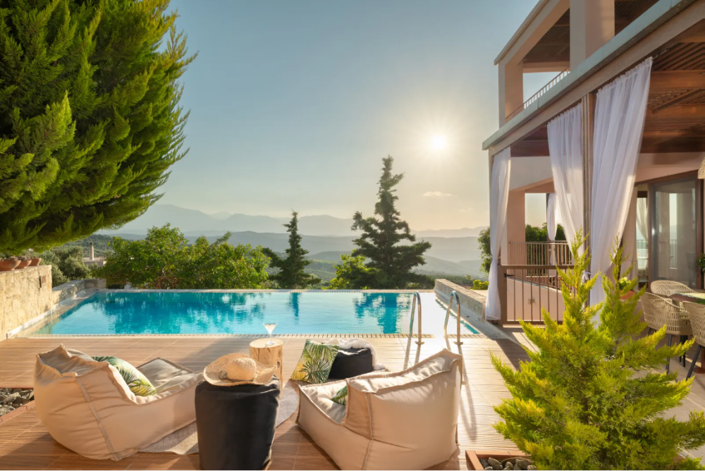 Kreta, Ag. Vlasios: 2 Luxusvillen mit Swimmingpools zu verkaufen