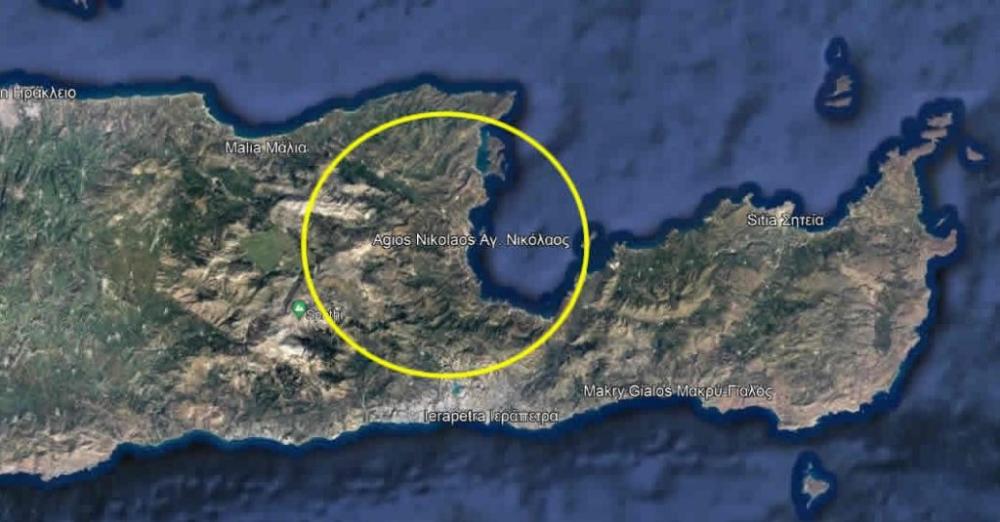 Kreta, Agios Nikolaos: Baugrundstück mit Meerblick in ruhigem Stadtteil zu verkaufen