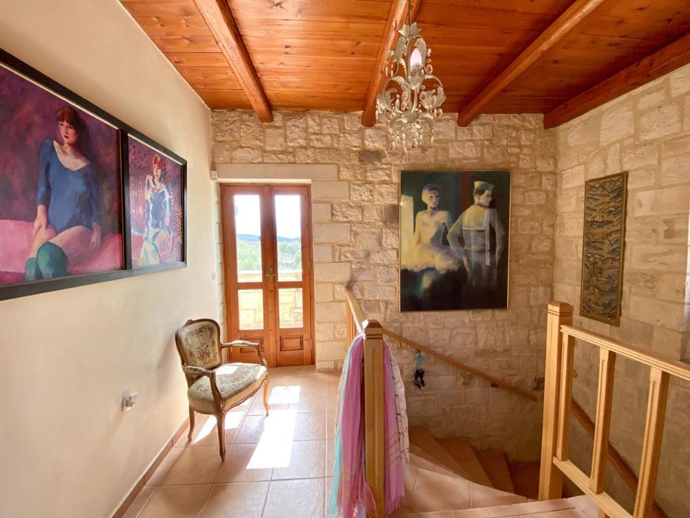 Schönes Steinhaus mit atemberaubendem Meerblick zum Verkauf in Vamos