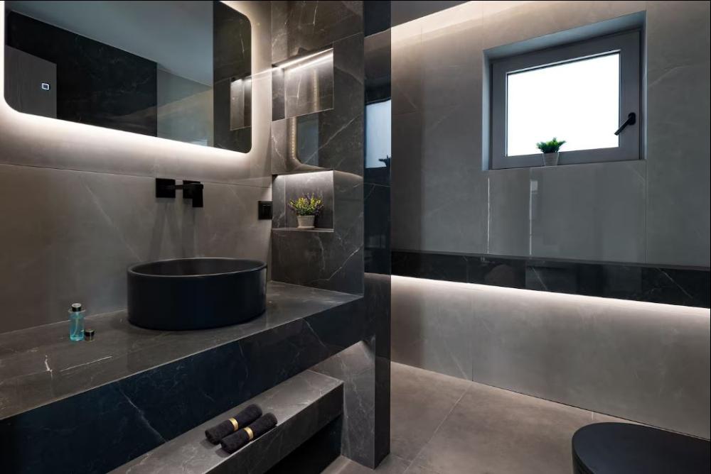 Kreta, Agios Onoufrios: Elegante Villa aus weißem Stein mit Meerblick zu verkaufen