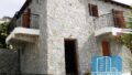 Südkreta, Agia Paraskevi: Zweistöckiges traditionelles Steinhaus zu verkaufen