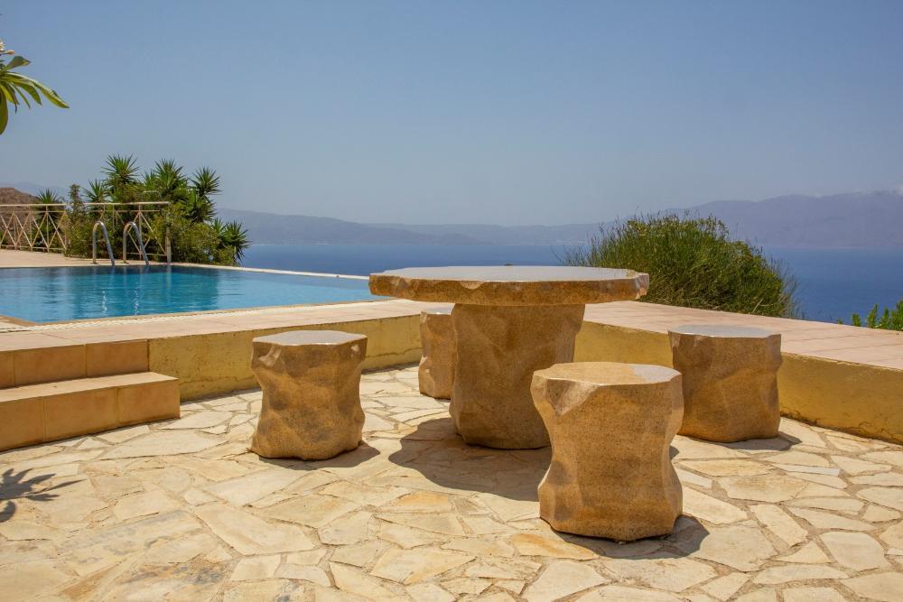 Crete, Ravdoucha: วิลล่าตระการตาพร้อมวิวทะเลแบบไร้สิ่งกีดขวางสำหรับขาย