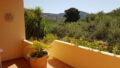 Kreta, Gouves: Gepflegtes Haus mit separatem Gästehaus, Meerblick und schönem Garten zu verkaufen