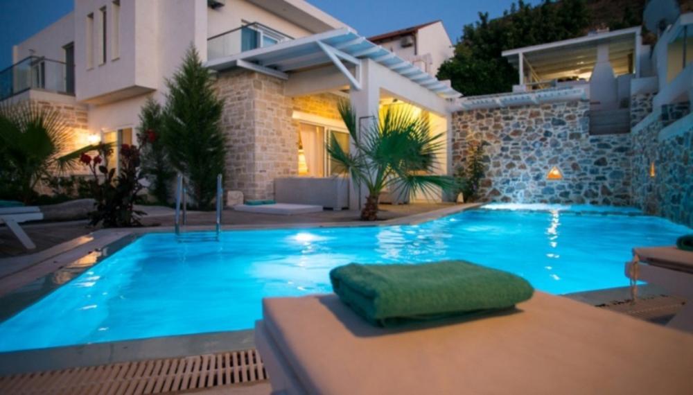 Crete, Pitsidia: วิลล่าที่ยอดเยี่ยมพร้อมสระว่ายน้ำและทิวทัศน์ของภูเขา Psiloritis