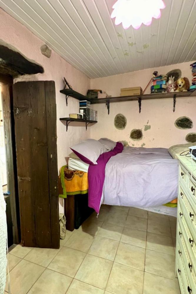 Kreta, Choumeriakos: Charmantes Dorfhaus mit Bergblick zu verkaufen